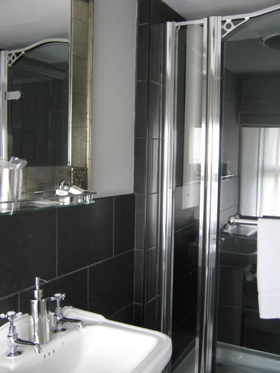 Holly Tree B&B Бромярд Стая снимка